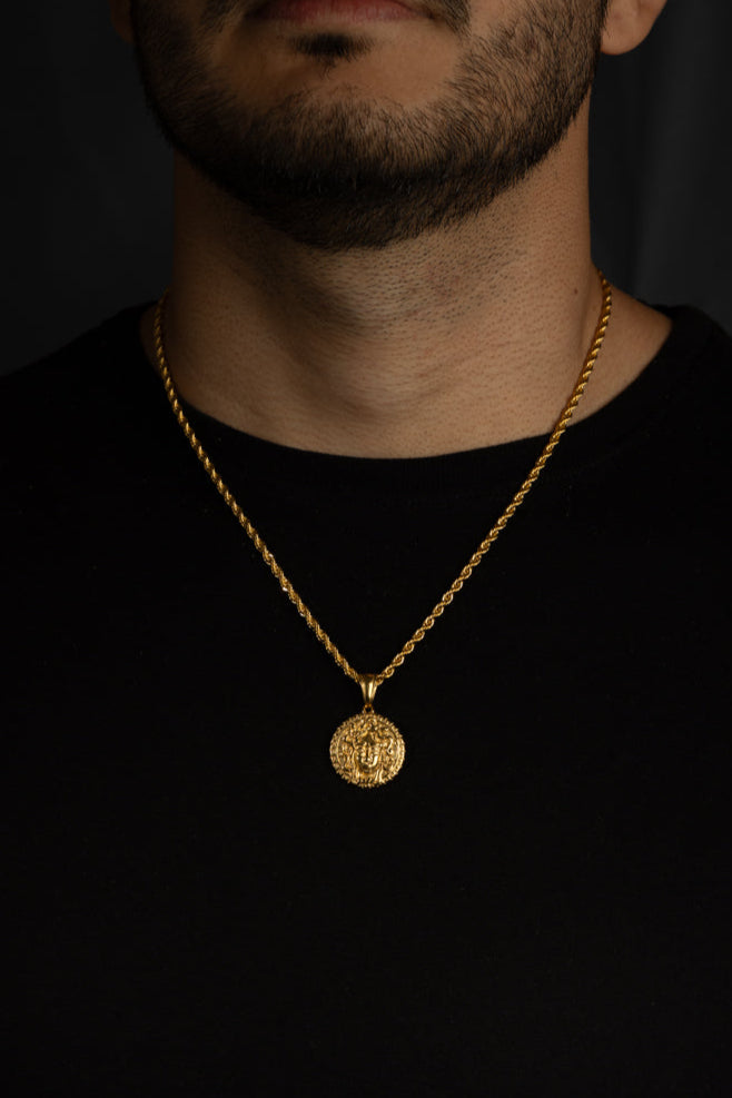 Set lazo + dije medusa | Enchape de oro 18k