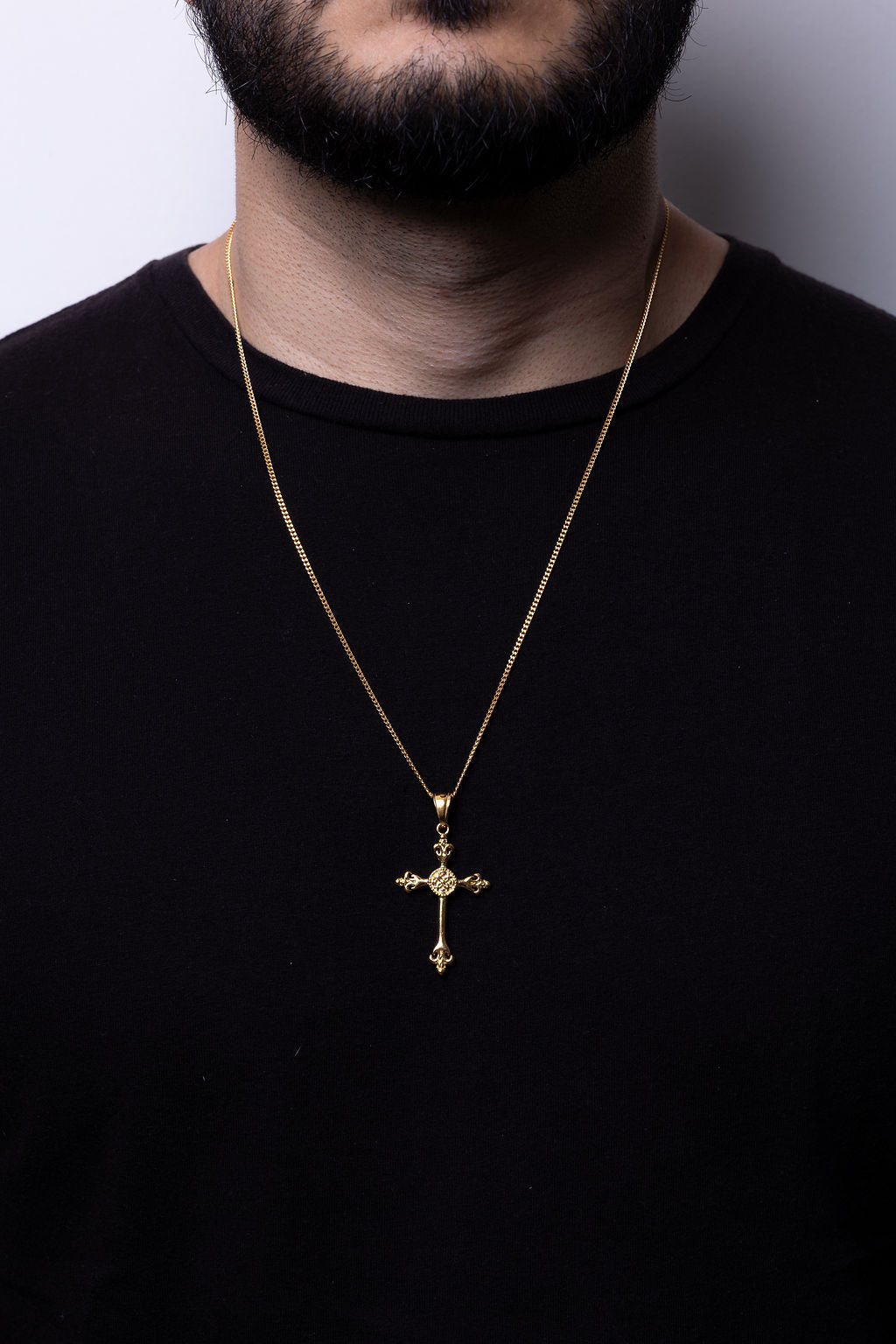Cadena Cubana 60 cm x 2 mm Dije Cristo| Enchape en Oro 18K