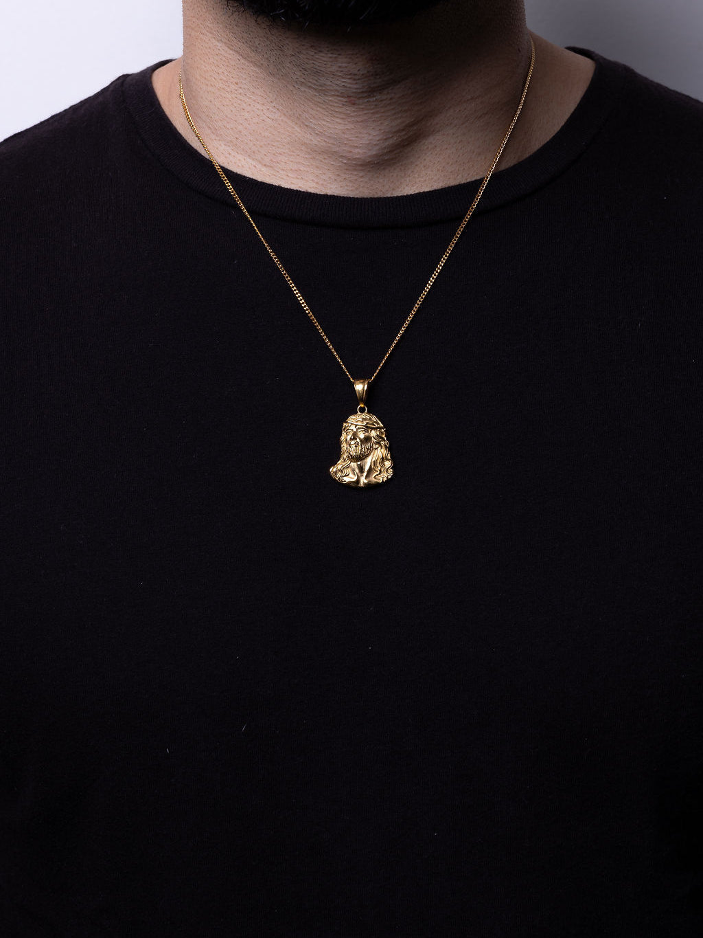 Cadena Cubana 50 cm x 2 mm Dije Rostro de Cristo| Enchape en Oro 18K