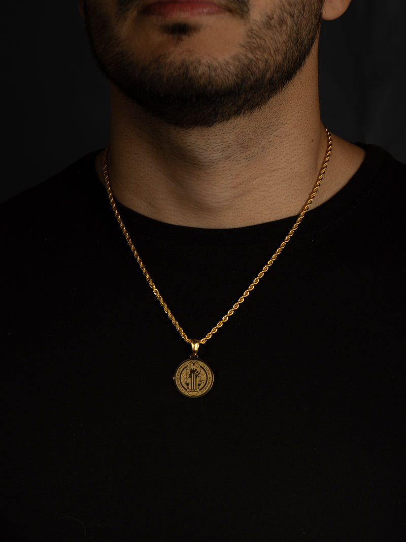Cadena Lazo 50 cms + dije San Benito| Enchape de oro 18k