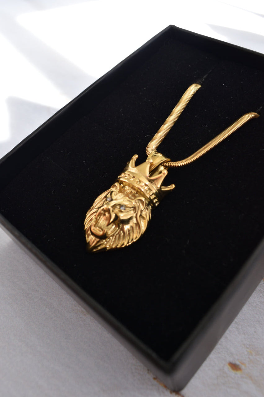 Dije del rey león con empaque premium de Pólux