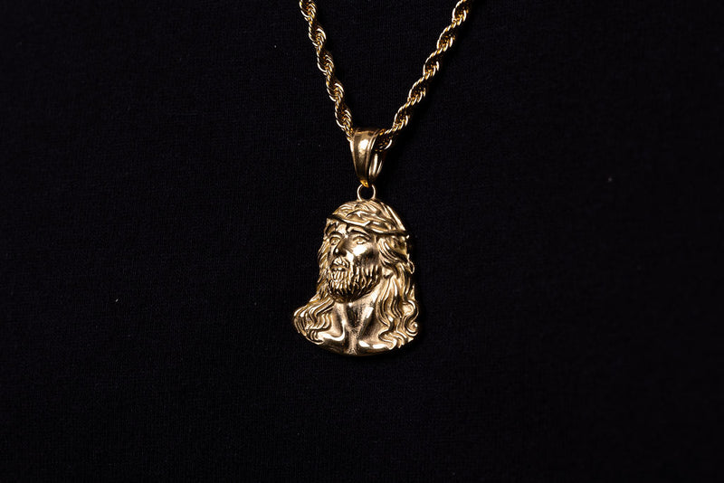 Cadena Cubana 60 cm x 2 mm Dije Rostro de Cristo| Enchape en Oro 18K