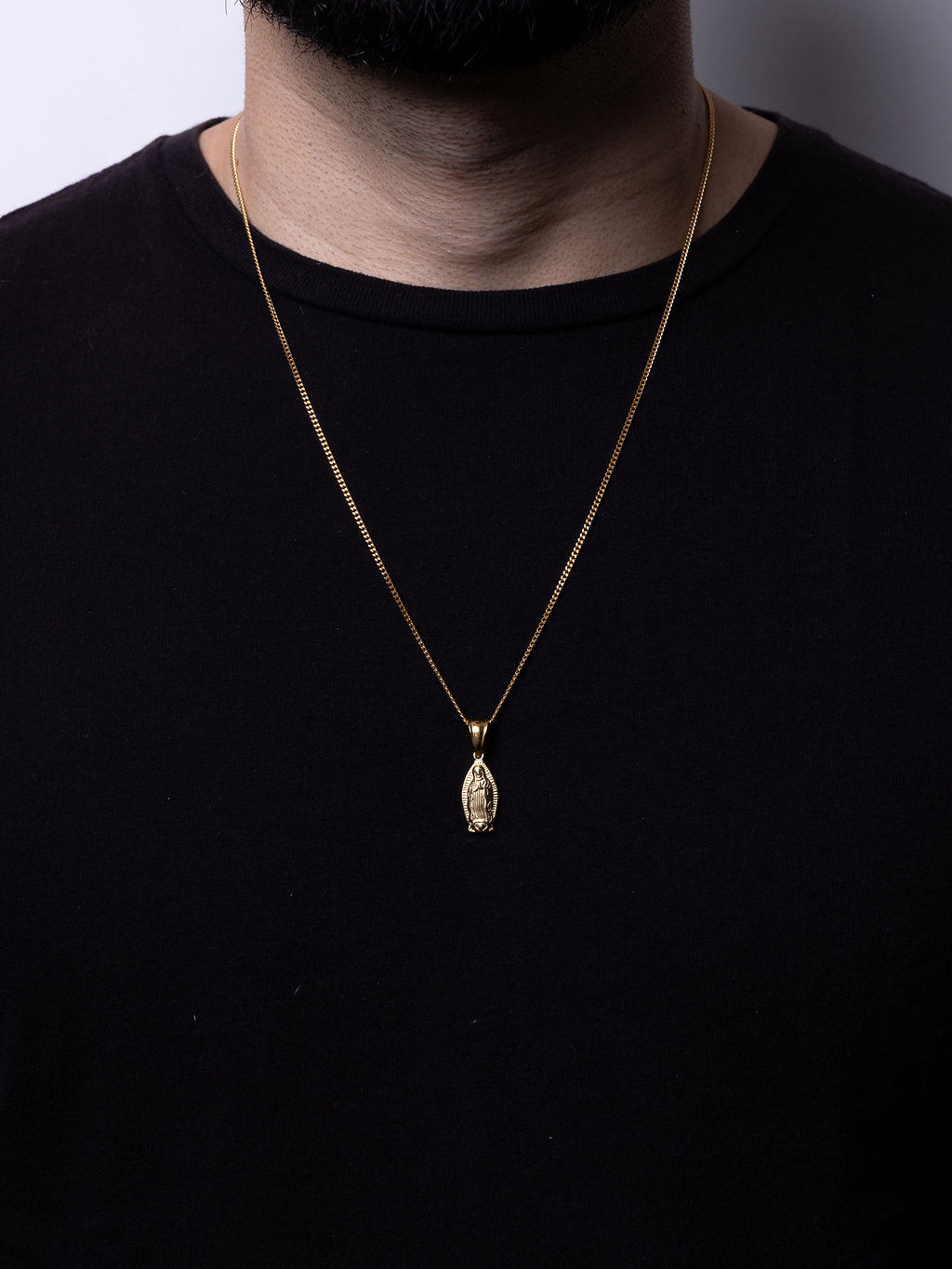 Cadena Cubana 60 cm x 2 mm Dije Virgen María de Guadalupe | Enchape en Oro 18K