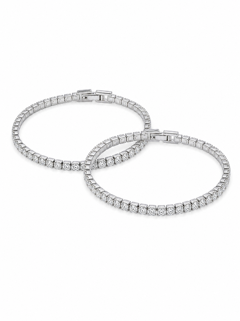 Pulsera plateada con circones tipo diamantes