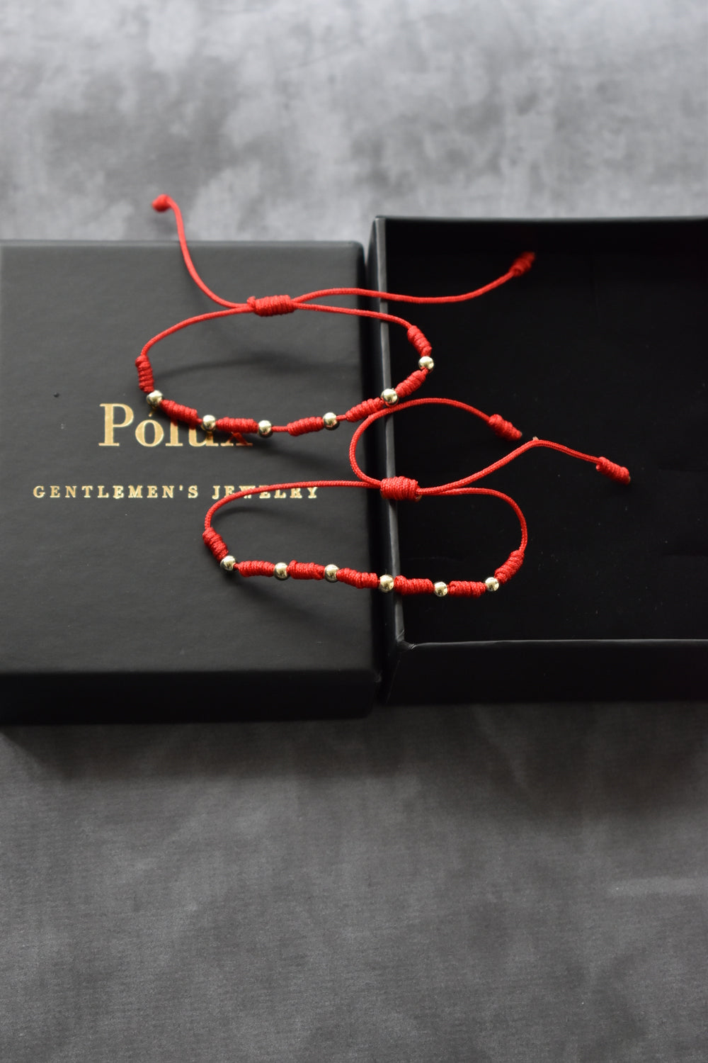 Pulseras Pareja 7 Nudos Oro Laminado 18K – Hilo Rojo