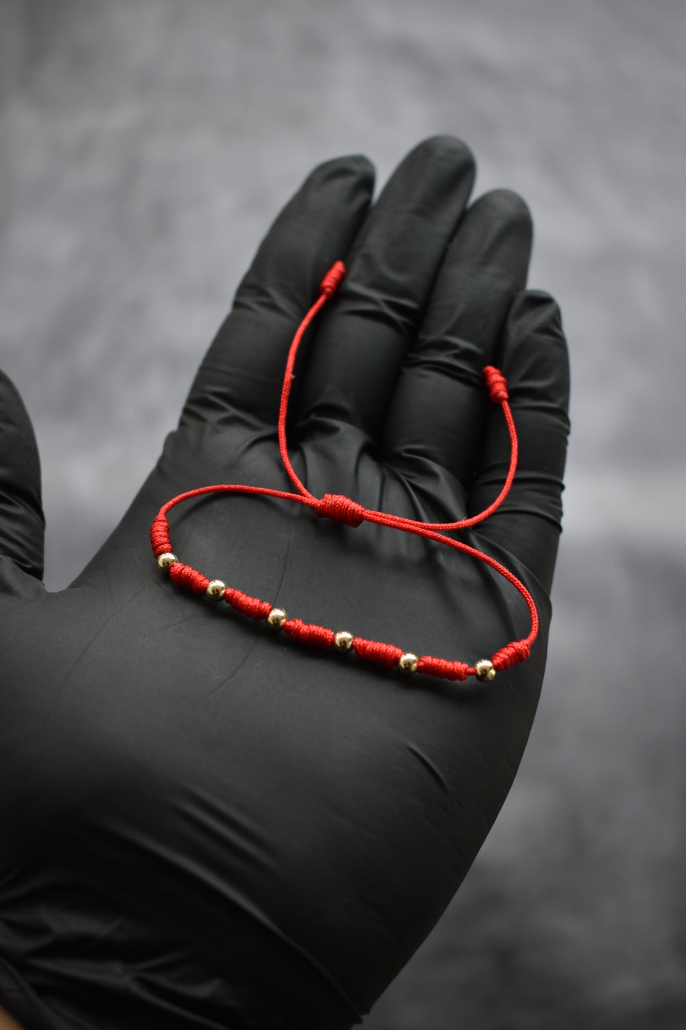 Pulseras Pareja 7 Nudos Oro Laminado 18K – Hilo Rojo