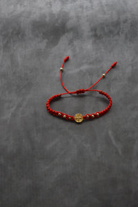 Pulsera Roja San Benito | Oro laminado 18 K - Aurelius