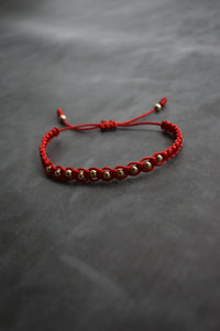 Pulsera Aeternum Roja| Oro laminado 18 K