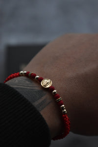 Pulsera Roja San Benito & Virgen Guadalupe| Oro laminado 18 K