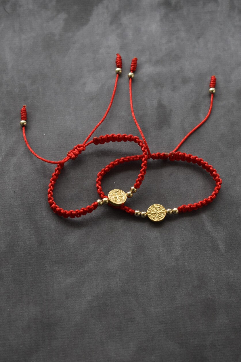 Pulseras Pareja San Benito Oro Laminado 18K – Imperium