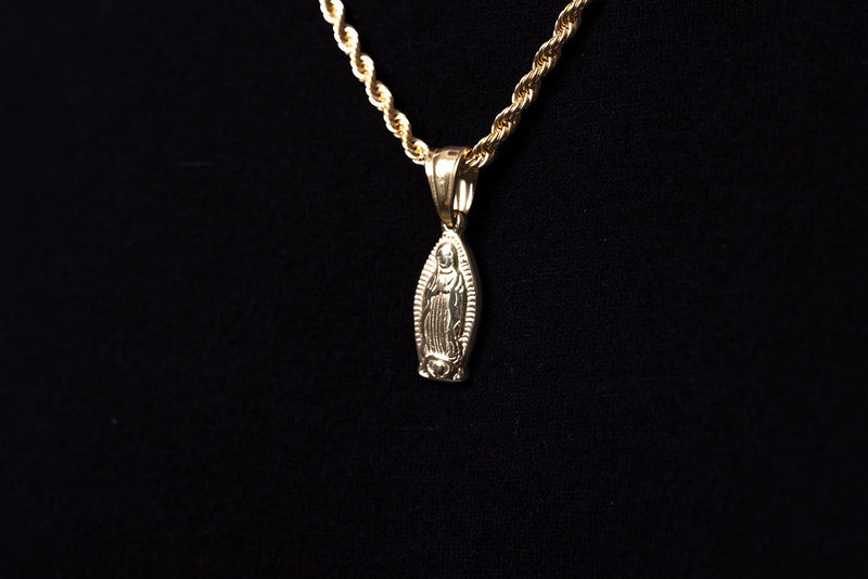 Cadena Cubana 60 cm x 2 mm Dije Dije Virgen María de Guadalupe | Enchape en Oro 18K