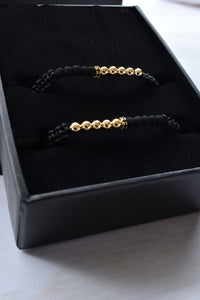 Set Pulseras Parejas Afrodita en empaque de lujo, vista superior