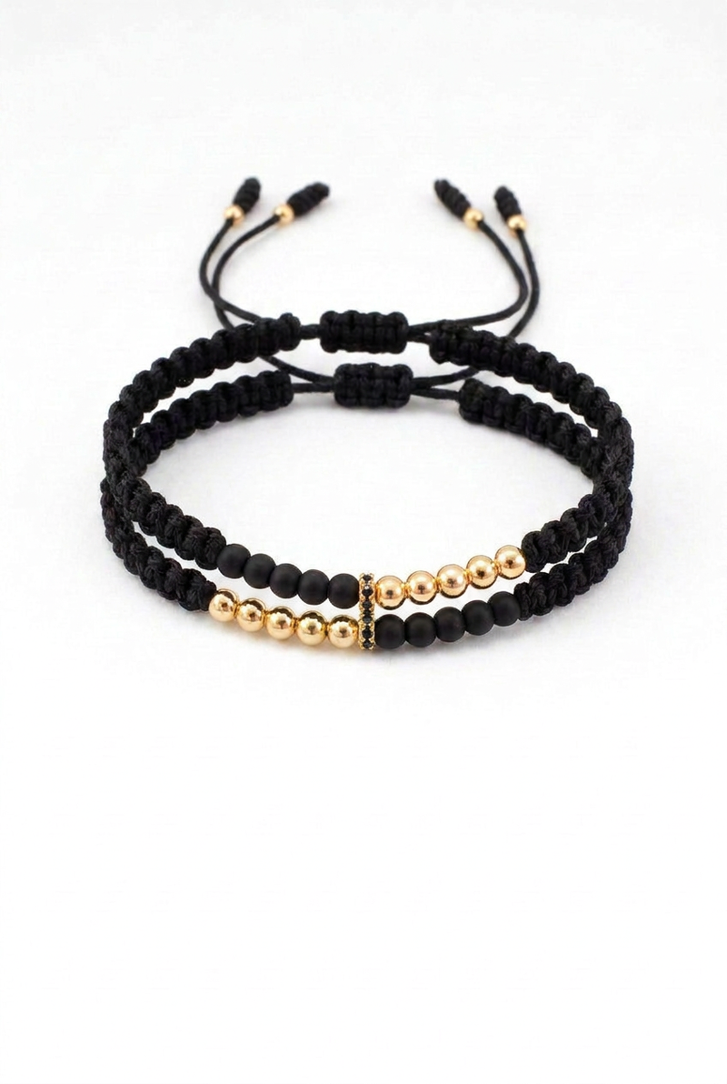 Set de pulseras Afrodita en oro laminado 18K con circones negros, vista frontal
