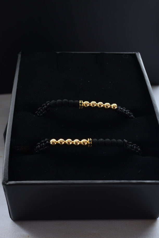 Set Pulseras Parejas Afrodita presentado en caja de regalo Pólux